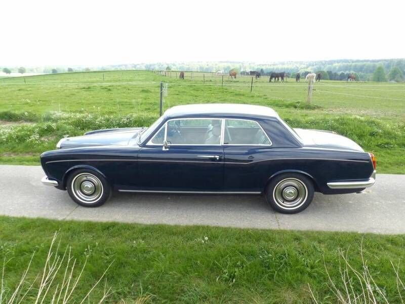 Gebraucht Bentley T1 190 PS (139 kW) 1968 Blau Limousine