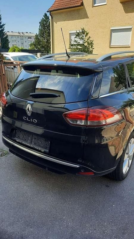 Gebraucht Renault Clio GrandTour LIMITED 90 PS (66 kW) 2018 Schwarz Kombi