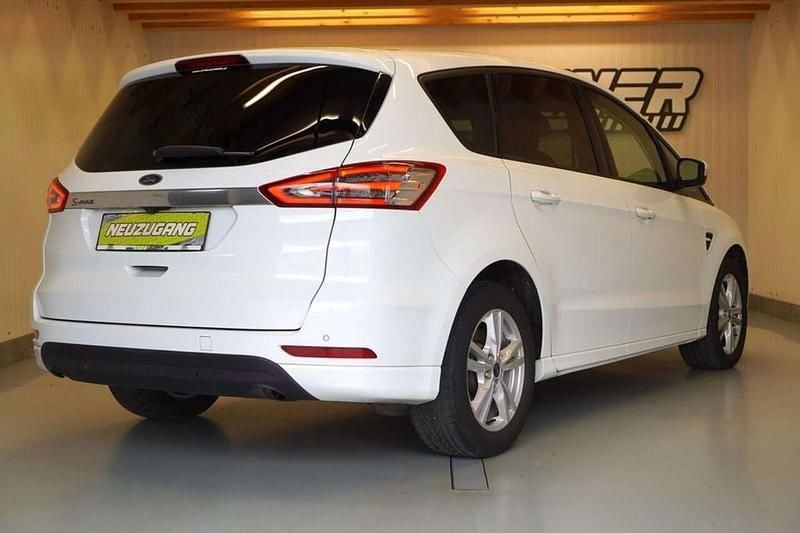 Gebraucht Ford S-MAX S 150 PS (110 kW) 2020 Weiß Van / Kleinbus