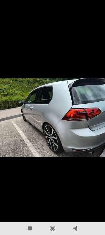 Gebraucht VW Golf VII GTI 230 PS (169 kW) 2014 Limousine