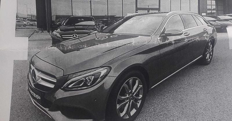 Grau Gebraucht 2018 Mercedes C300 Kombi | € 23.500 (Superpreis) - Bild 1/4