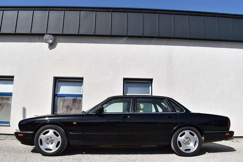 Gebraucht Jaguar XJR S 320 PS (235 kW) 1995 Schwarz Limousine