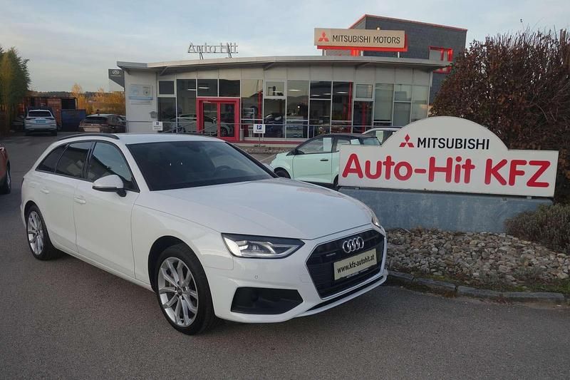 Weiß Gebraucht 2020 Audi A4 Ambiente Kombi | € 29.990 (Teuer) - Bild 1/4