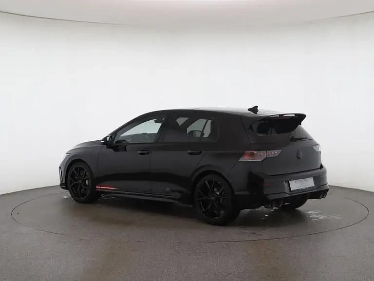 Gebraucht VW Golf VIII Black Edition 333 PS (244 kW) 2025 Schwarz  metallic Limousine