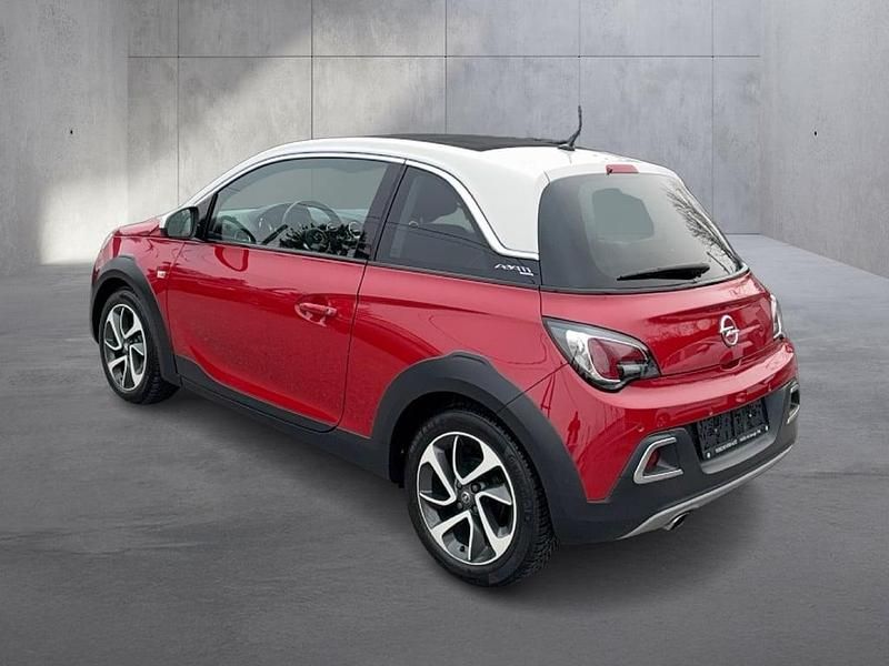 Gebraucht Opel Adam Rocks 90 PS (66 kW) 2015 Rot Kleinwagen