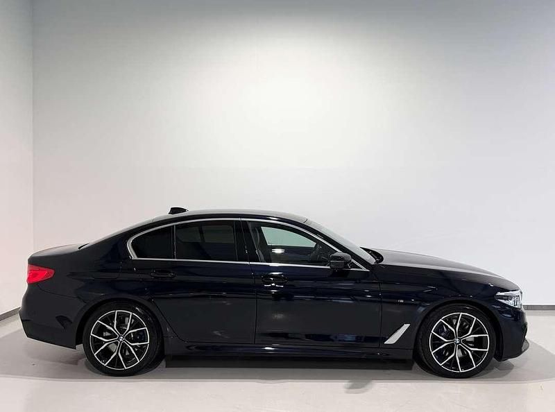 Gebraucht BMW 530 M Sport 265 PS (194 kW) 2020 Schwarz Limousine