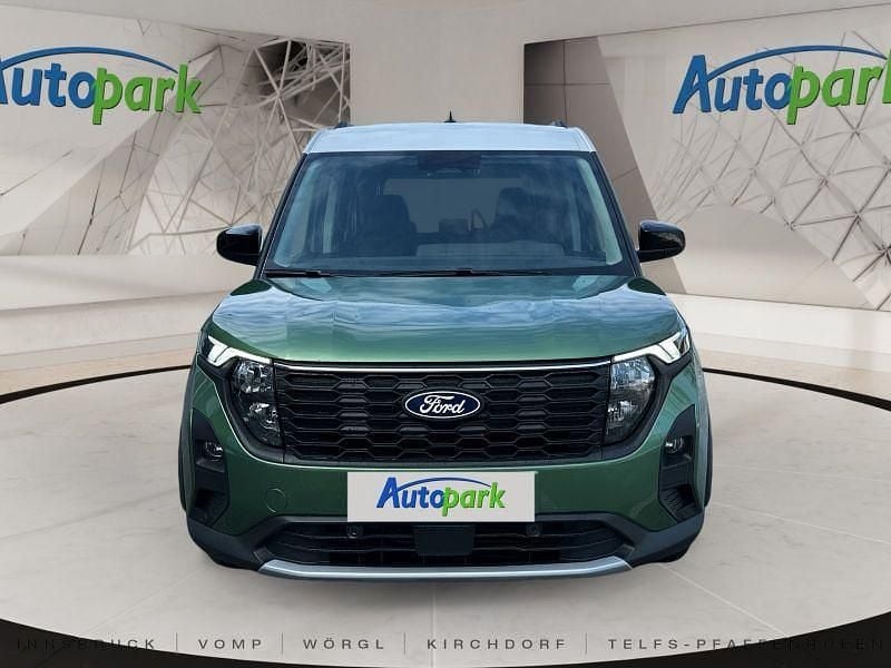 Neu Ford Tourneo Courier Active 125 PS (91 kW) 2026 Grün Van / Kleinbus