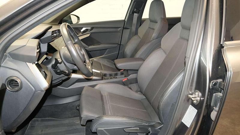 Gebraucht Audi A3 S-Line 116 PS (85 kW) 2020 Grau Limousine