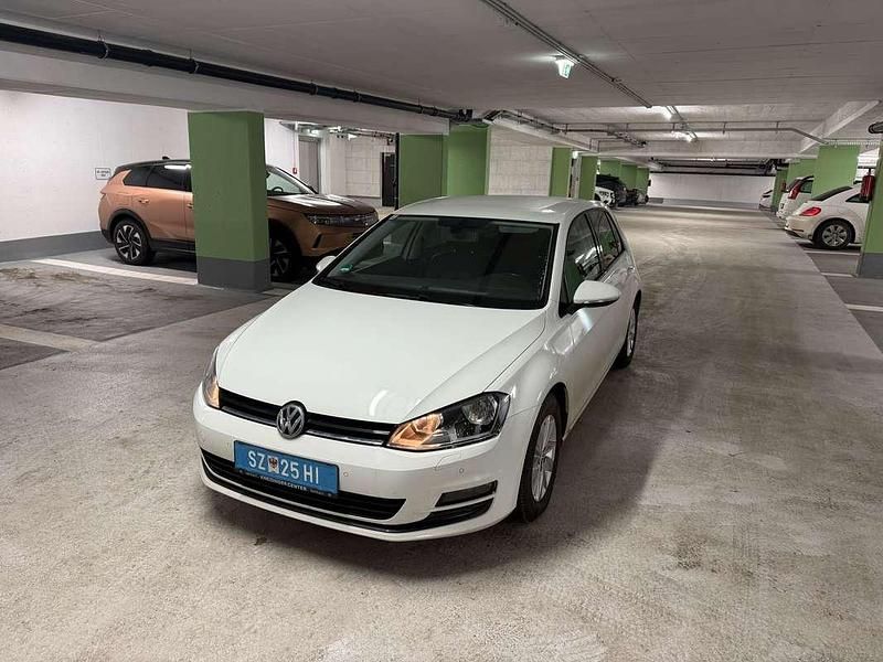 Gebraucht VW Golf 105 PS (77 kW) 2014 Limousine