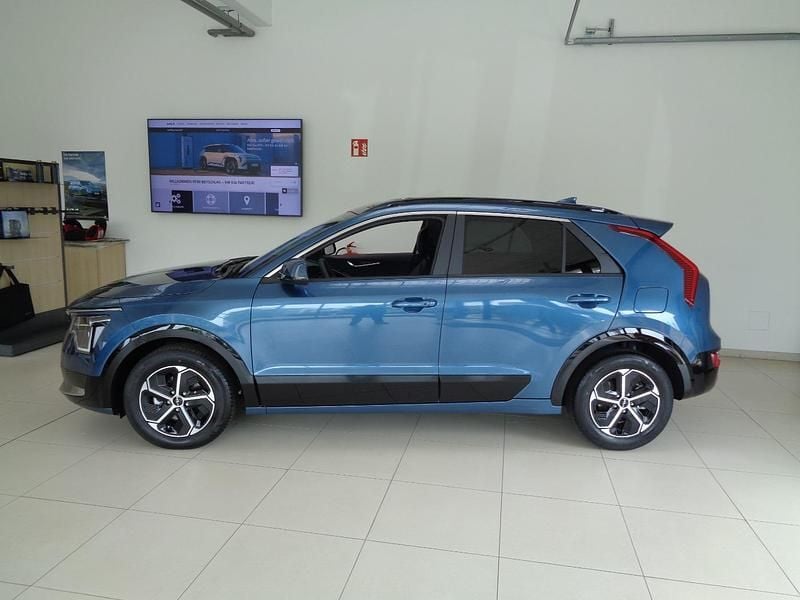 Neu Kia Niro Gold 129 PS (94 kW) 2025 Mineralblau SUV