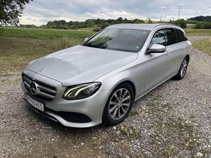 Gebraucht 2016 Mercedes E220 Kombi | € 13.800 - Bild 1/4