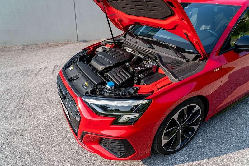 Gebraucht Audi A3 S-Line 190 PS (139 kW) 2021 Limousine