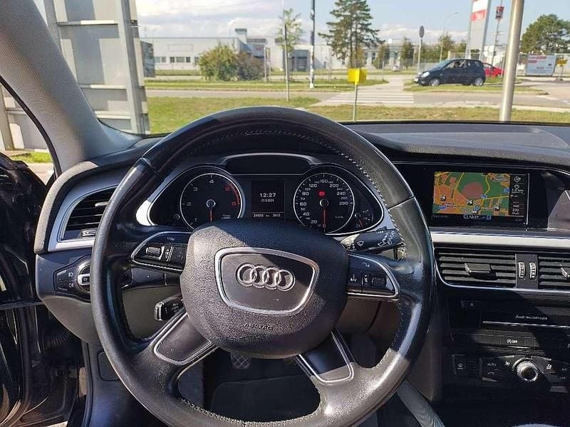 Gebraucht Audi A4 150 PS (110 kW) 2015 Schwarz Kombi