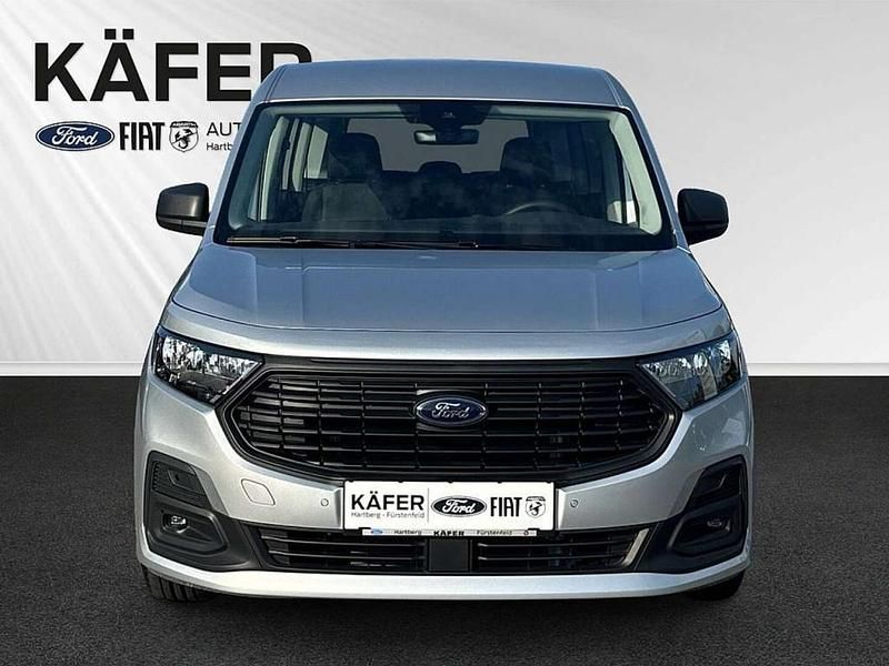 Neu Ford Tourneo Trend 116 PS (85 kW) 2025 Kombi
