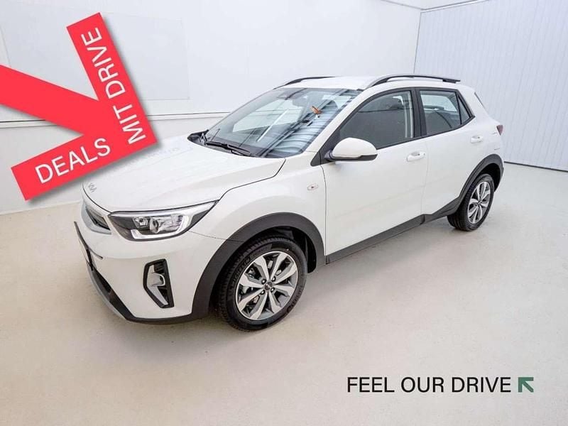 Gebraucht Kia Stonic 101 PS (74 kW) 2023 Weiß SUV