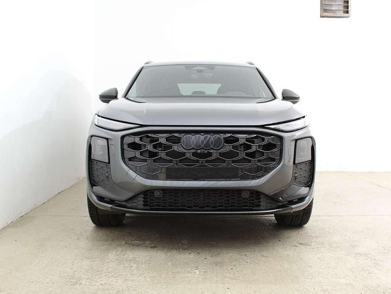 Gebraucht Audi Q3 S-Line 150 PS (110 kW) 2025 Mittelgrau  metallicperleffekt SUV