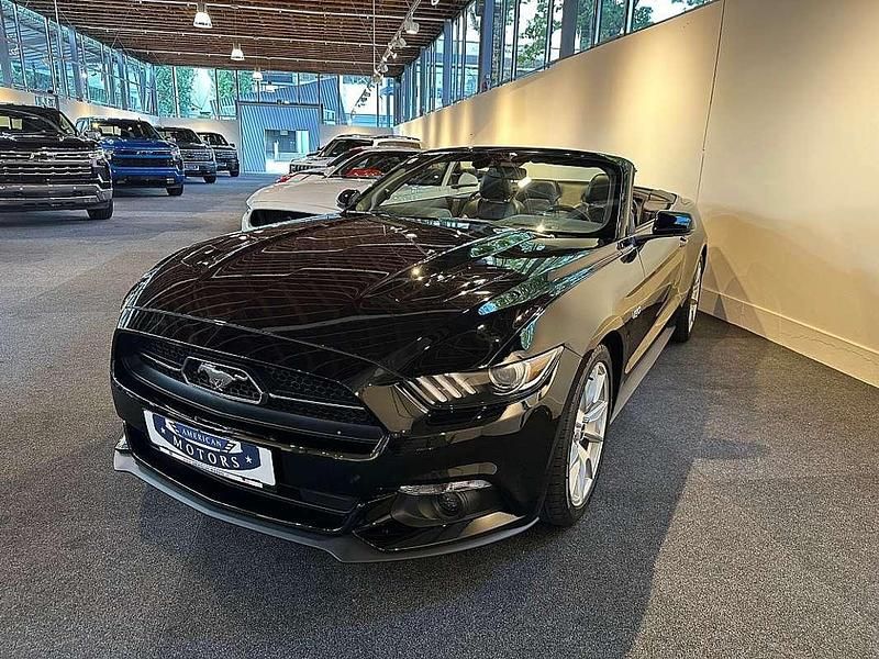 Schwarz Gebraucht 2015 Ford Mustang Cabrio | € 58.800 - Bild 1/4
