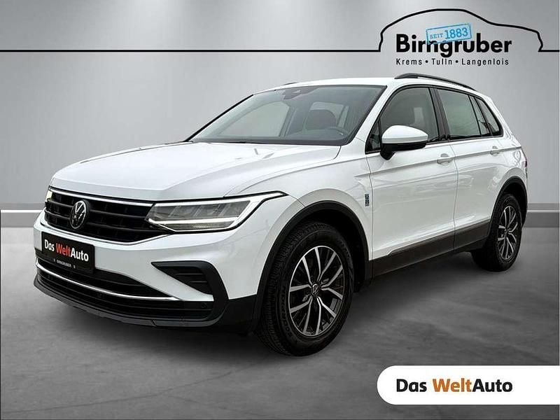 Gebraucht VW Tiguan Life 150 PS (110 kW) 2022 Weiß SUV