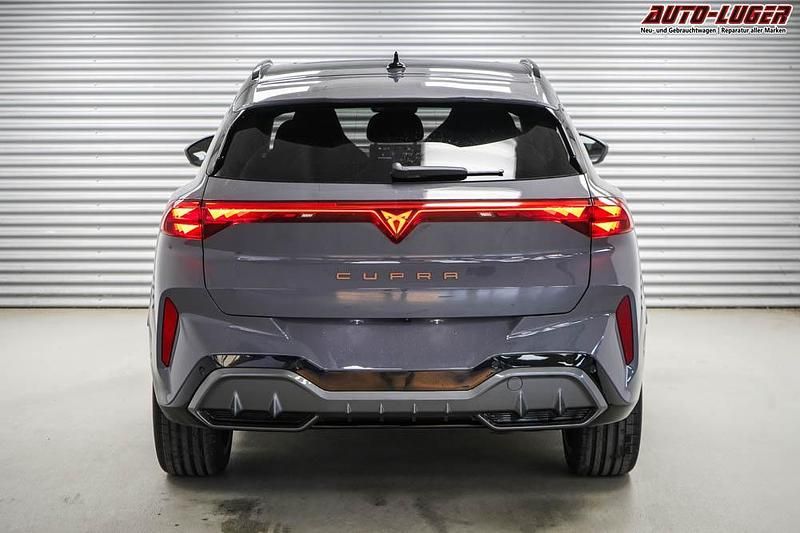 Neu Cupra Terramar VZ 2025 Graphene grau metallic (r6) SUV