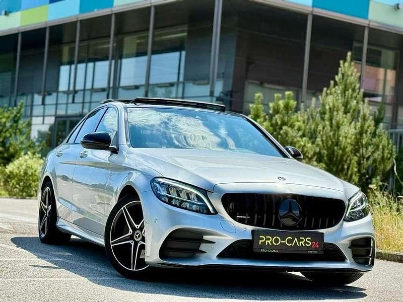 Silber Gebraucht 2019 Mercedes C200 Limousine | € 28.990 (Etwas zu teuer) - Bild 1/4