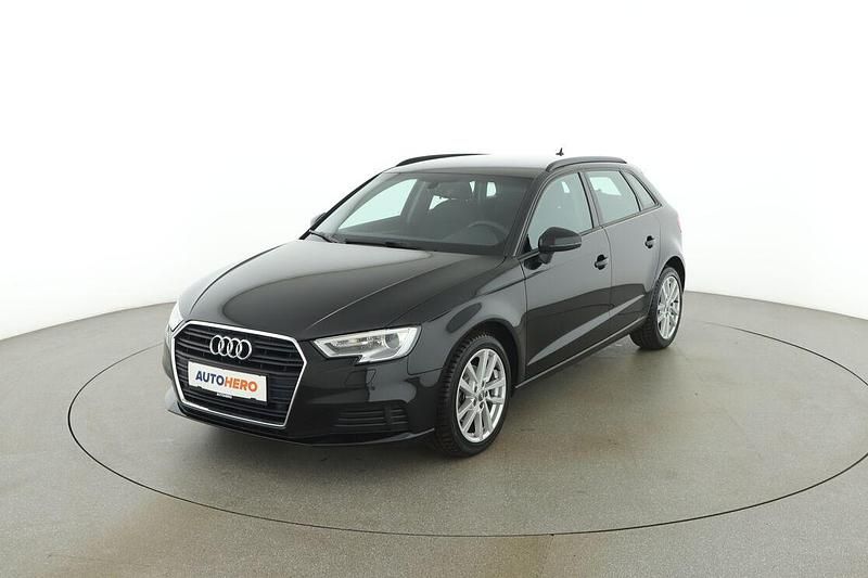 Schwarz Gebraucht 2019 Audi A3 Limousine | € 18.990 (Fairer Preis) - Bild 1/3