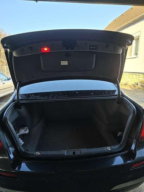 Gebraucht BMW 730 258 PS (189 kW) 2013 Limousine