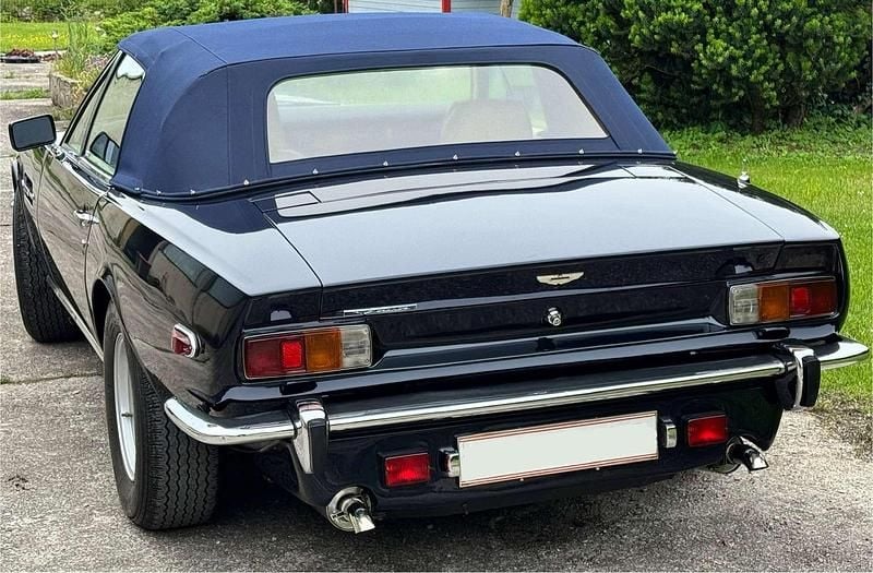 Gebraucht Aston Martin V8 305 PS (224 kW) 1984 Blau Coupé