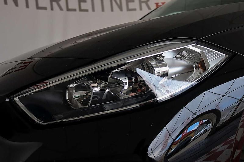 Gebraucht BMW 116 Advantage 116 PS (85 kW) 2020 Schwarz Kleinwagen