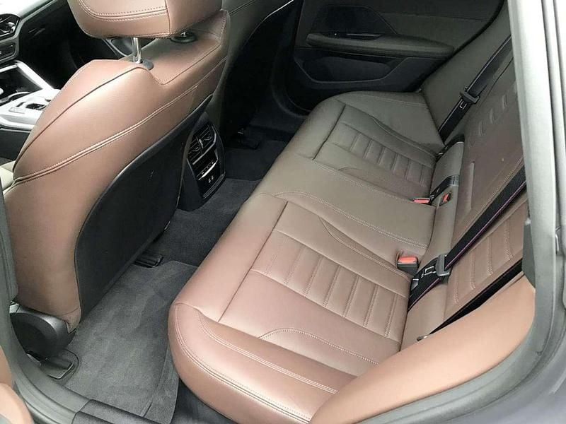 Gebraucht BMW i4 Efficient Dynamics 294 kW (401 PS) 2024 Grau Limousine