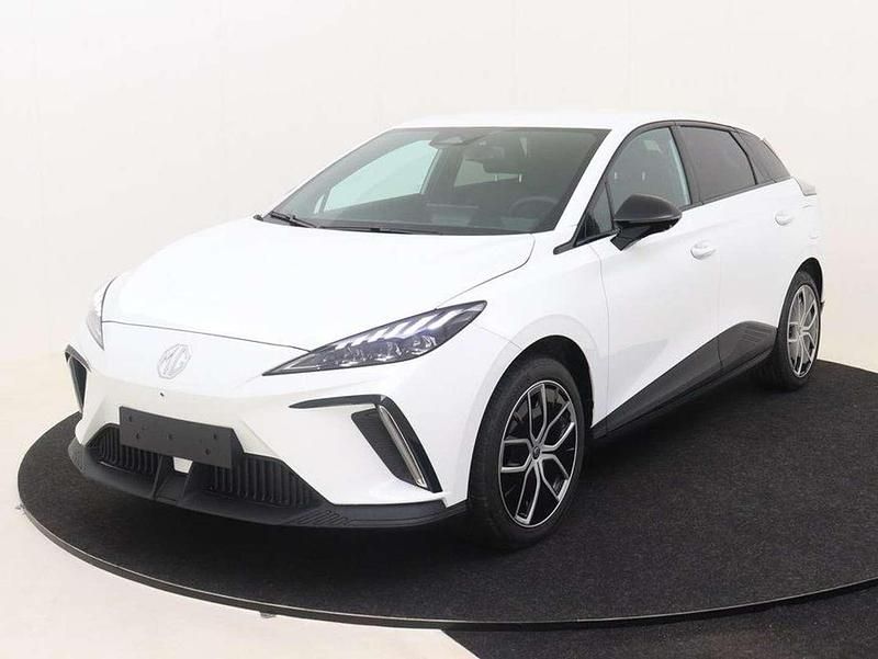 Weiß Gebraucht 2023 MG MG4 EV Luxury Kleinwagen | € 20.500 (Fairer Preis) - Bild 1/4