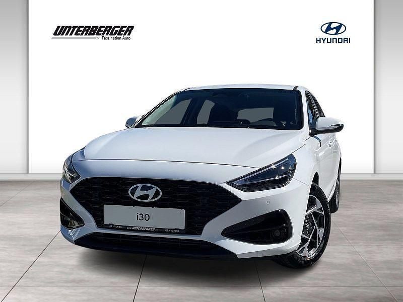 Weiß Neu 2025 Hyundai i30 GO! Limousine | € 23.630 (Fairer Preis) - Bild 1/4