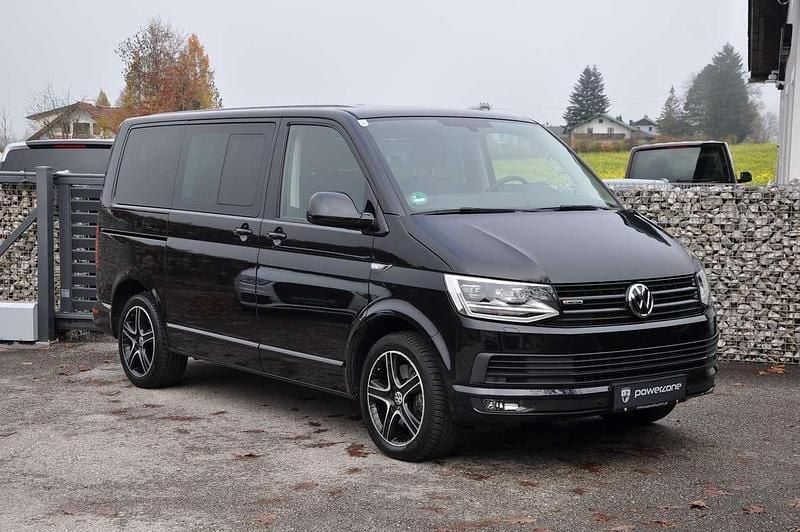 Schwarz Gebraucht 2015 VW Multivan Highline Van | € 38.999 (Fairer Preis) - Bild 1/4