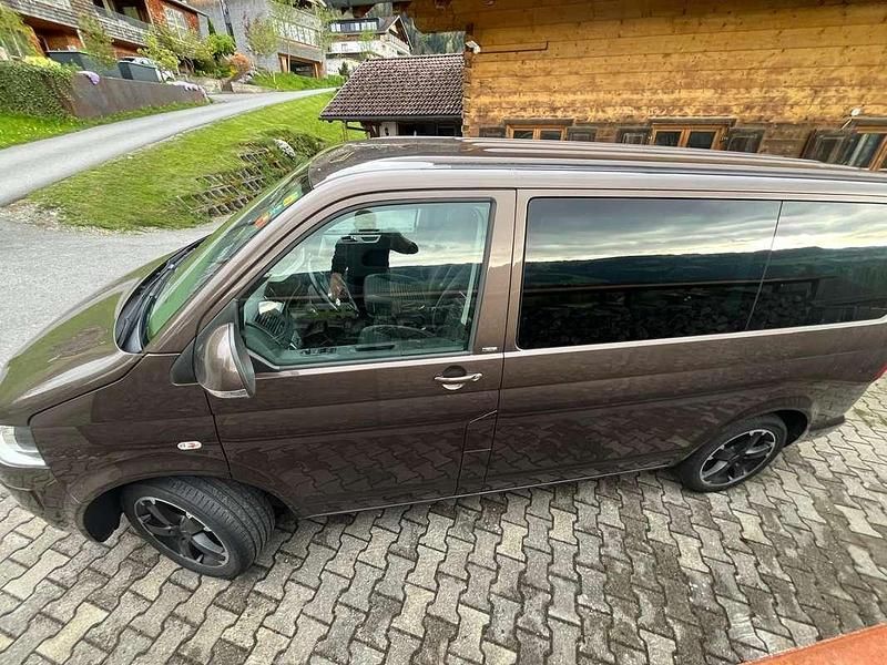 Gebraucht VW Multivan 179 PS (131 kW) 2014 Van