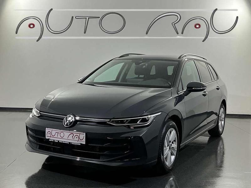 Grau Gebraucht 2024 VW Golf VIII Life Kombi | € 27.990 - Bild 1/4