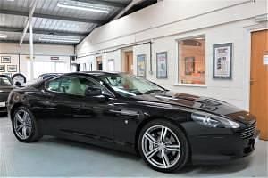 Schwarz Gebraucht 2010 Aston Martin DB9 Coupé | € 49.160 - Bild 1/4