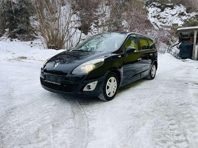 Gebraucht Renault Scénic 131 PS (96 kW) 2011 Van / Kleinbus