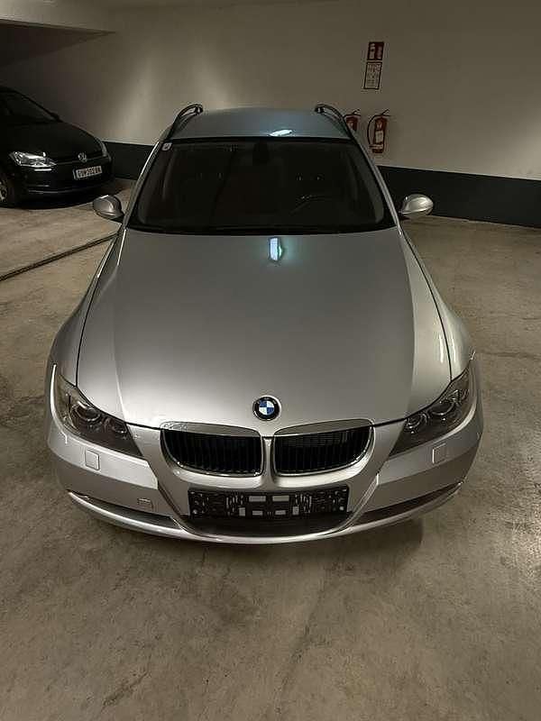 Gebraucht BMW 320 163 PS (119 kW) 2006 Kombi