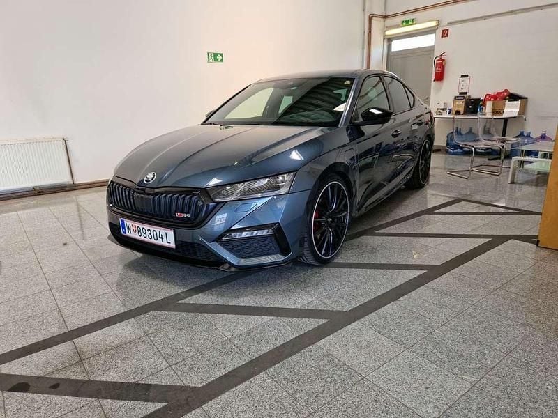 Gebraucht Skoda Octavia RS 150 PS (110 kW) 2021 Grau Limousine