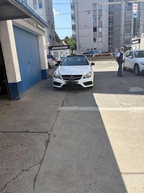 Gebraucht Mercedes E220 170 PS (125 kW) 2016 Coupé