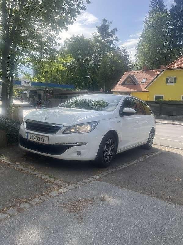 Weiß Gebraucht 2017 Peugeot 308 Access Kombi | € 7.900 (Superpreis) - Bild 1/4