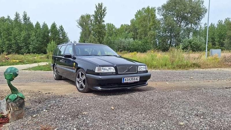 Gebraucht Volvo 855 239 PS (175 kW) 1995 Schwarz Kombi
