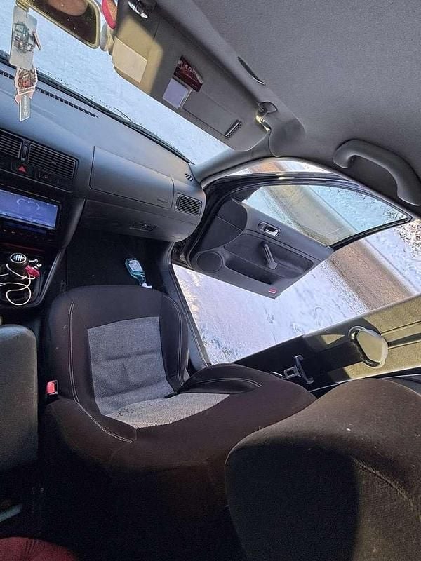 Gebraucht VW Golf IV 116 PS (85 kW) 2002 Limousine