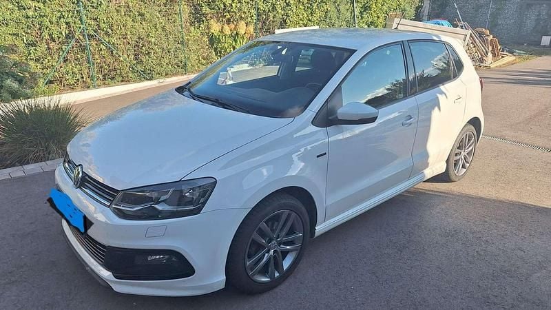 Gebraucht VW Polo LOUNGE 75 PS (55 kW) 2016 Weiß Limousine