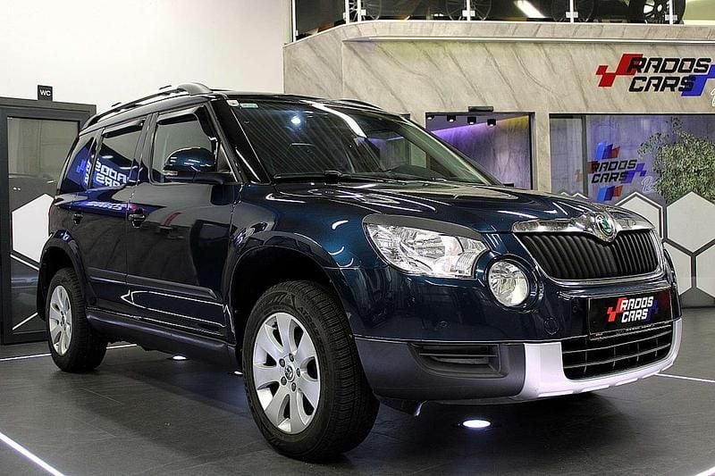Blau Gebraucht 2013 Skoda Yeti Ambition SUV | € 7.499 (Fairer Preis) - Bild 1/4