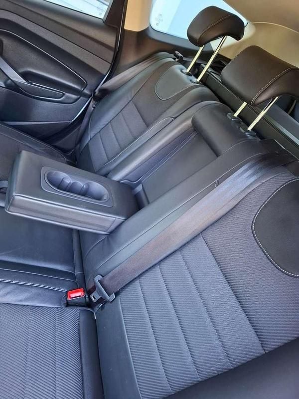 Gebraucht Ford Kuga Titanium S 140 PS (102 kW) 2016 Weiß SUV