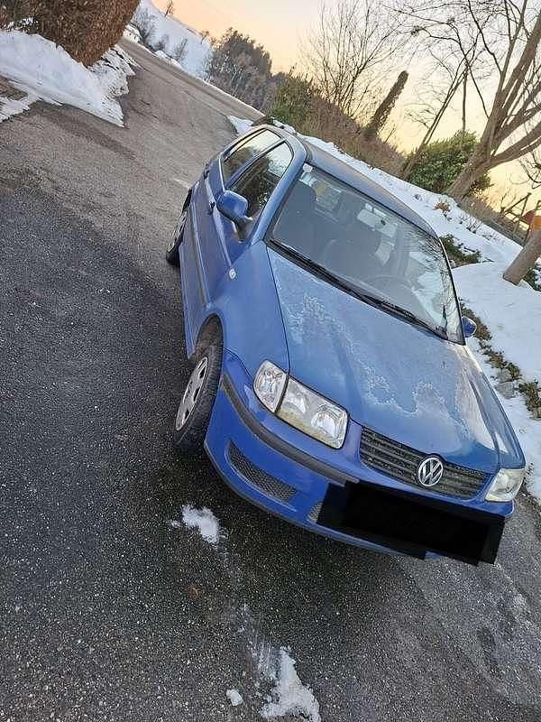 Gebraucht VW Polo 50 PS (36 kW) 2000 Blau Limousine