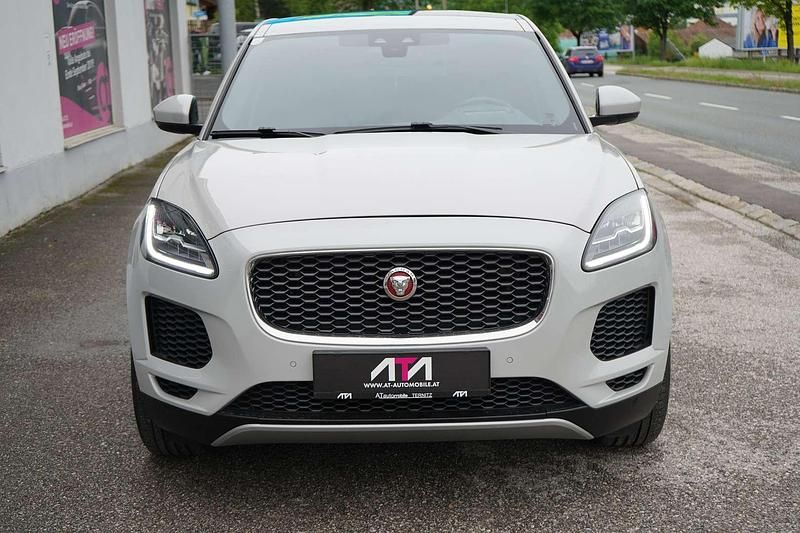 Gebraucht Jaguar E-Pace Basis 150 PS (110 kW) 2017 Grau SUV