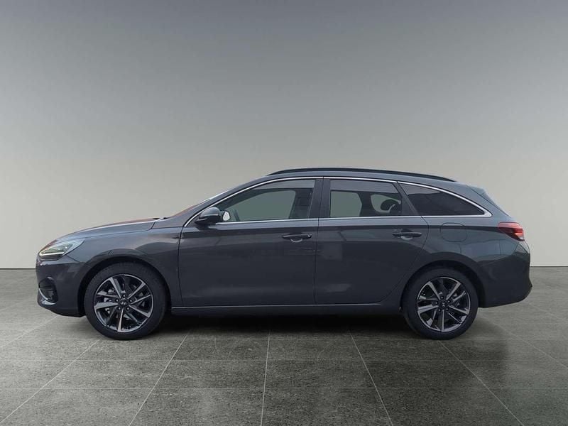Neu Hyundai i30 GO! 99 PS (72 kW) 2025 Grau Kombi