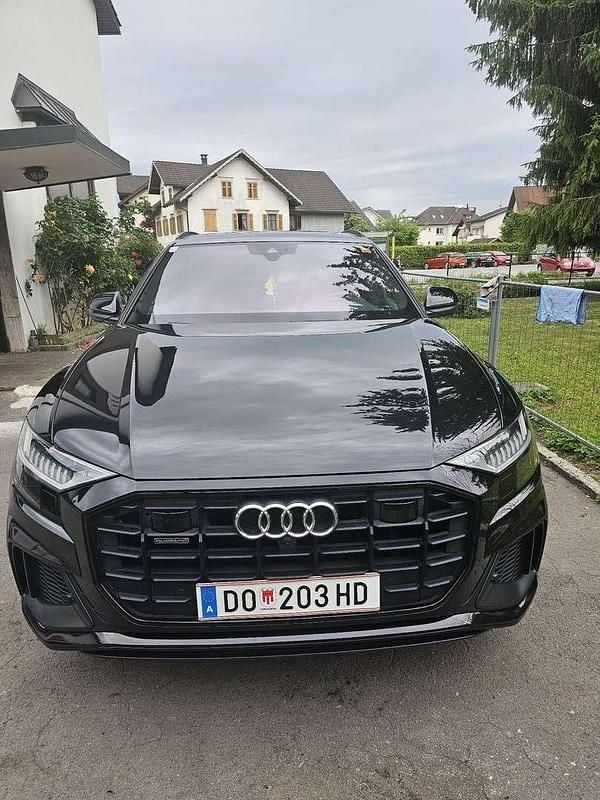 Gebraucht Audi Q8 Ambiente 286 PS (210 kW) 2019 SUV