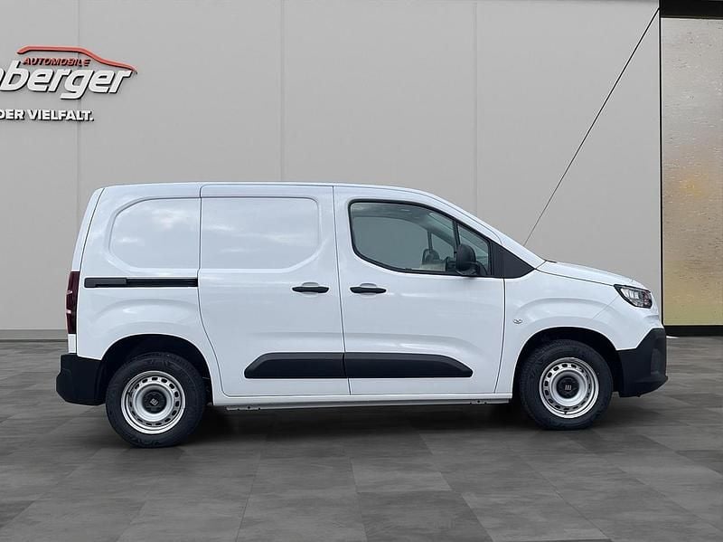 Neu Fiat Doblò Easy 102 PS (75 kW) 2026 Weiß Van / Kleinbus